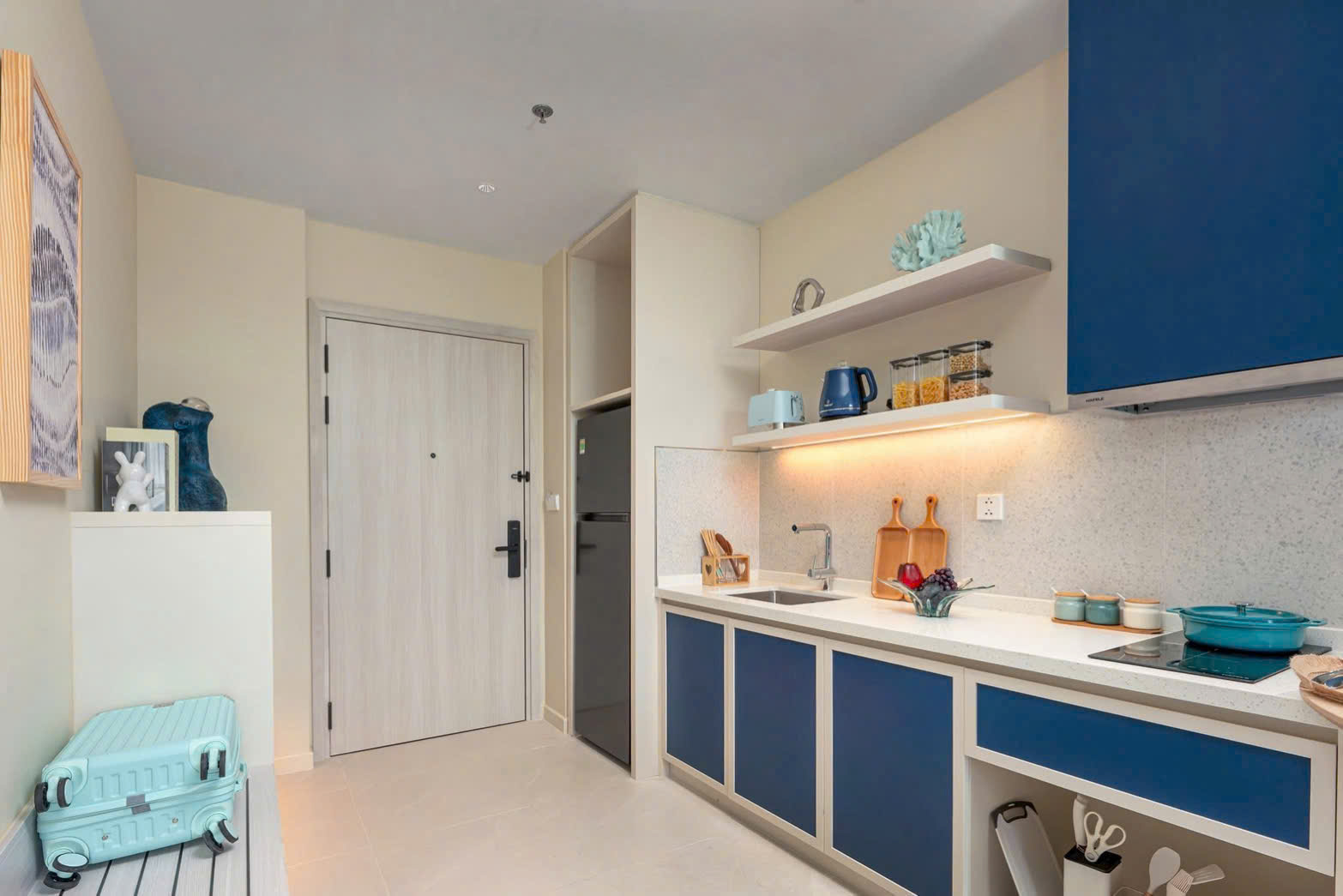 CHO THUÊ CĂN HỘ, FULL NỘI THẤT, DỌN VÀO Ở NGAY